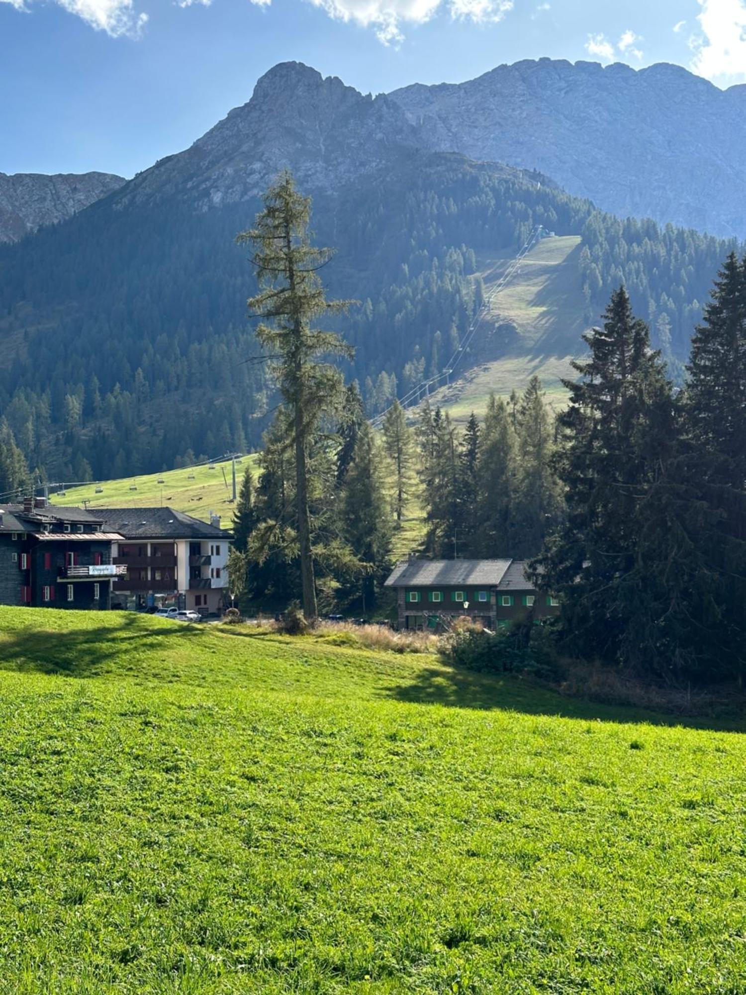 Costalungahouse Trekkingbikeski Selfcheck-In Apartment Carezza al Lago Exterior photo